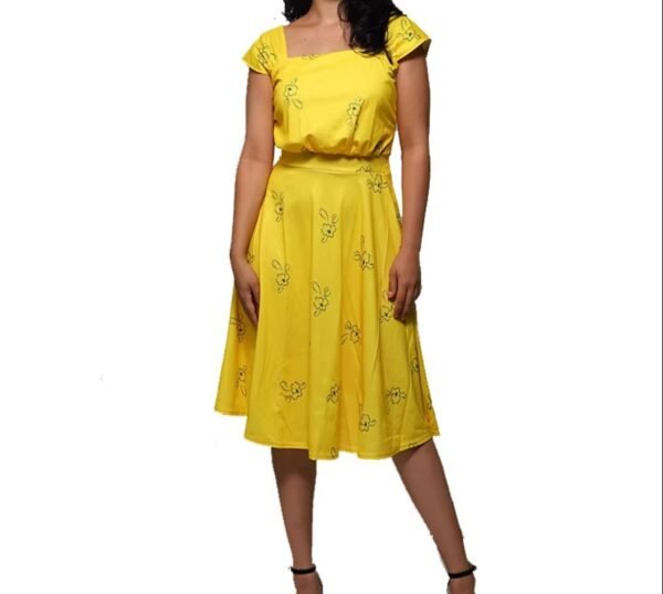 woman wearing la la land yellow dress