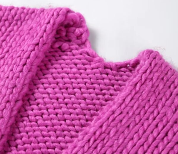 neck of fuchsia cardigan