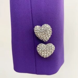 sleeve and diamond decorations of female purple sleeve