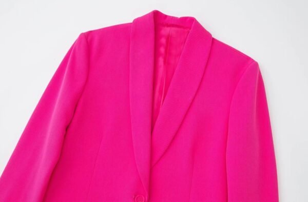 upper part and collar of pink blazer with feathers