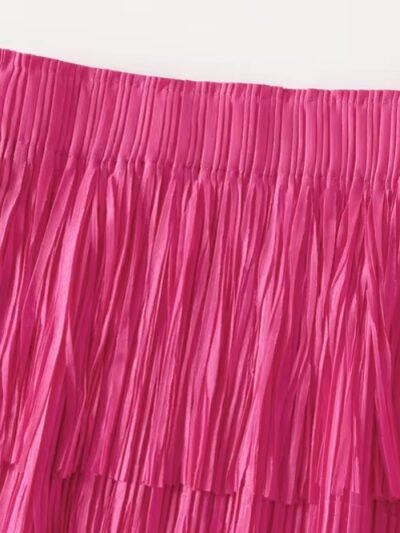 waistline of pink tassel skirt