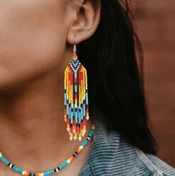 woman wearing Bohemian colorful jewelry set